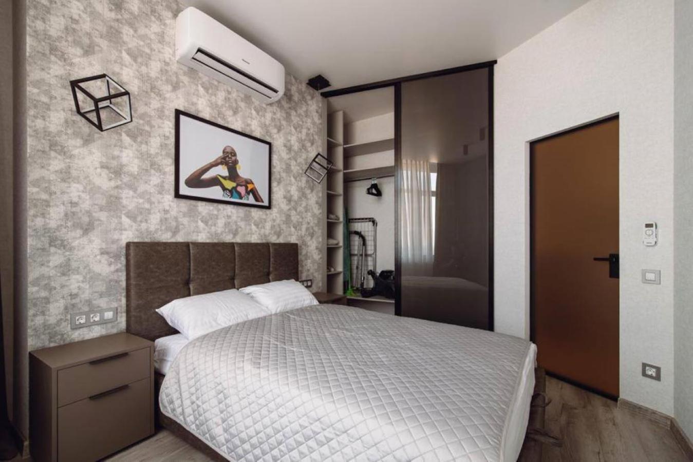 אודסה Sea Symphony Luxury Apartments מראה חיצוני תמונה