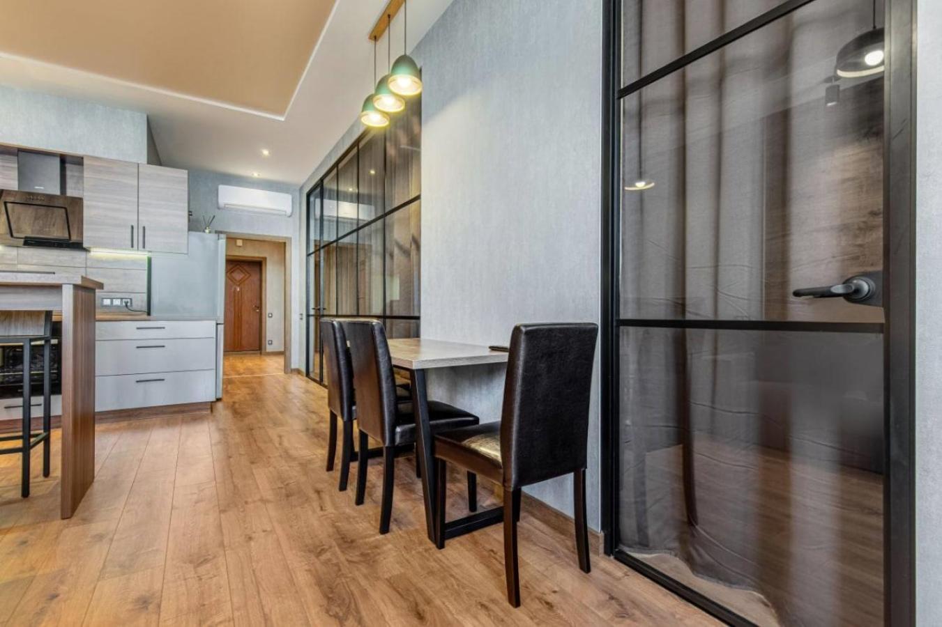 אודסה Sea Symphony Luxury Apartments מראה חיצוני תמונה
