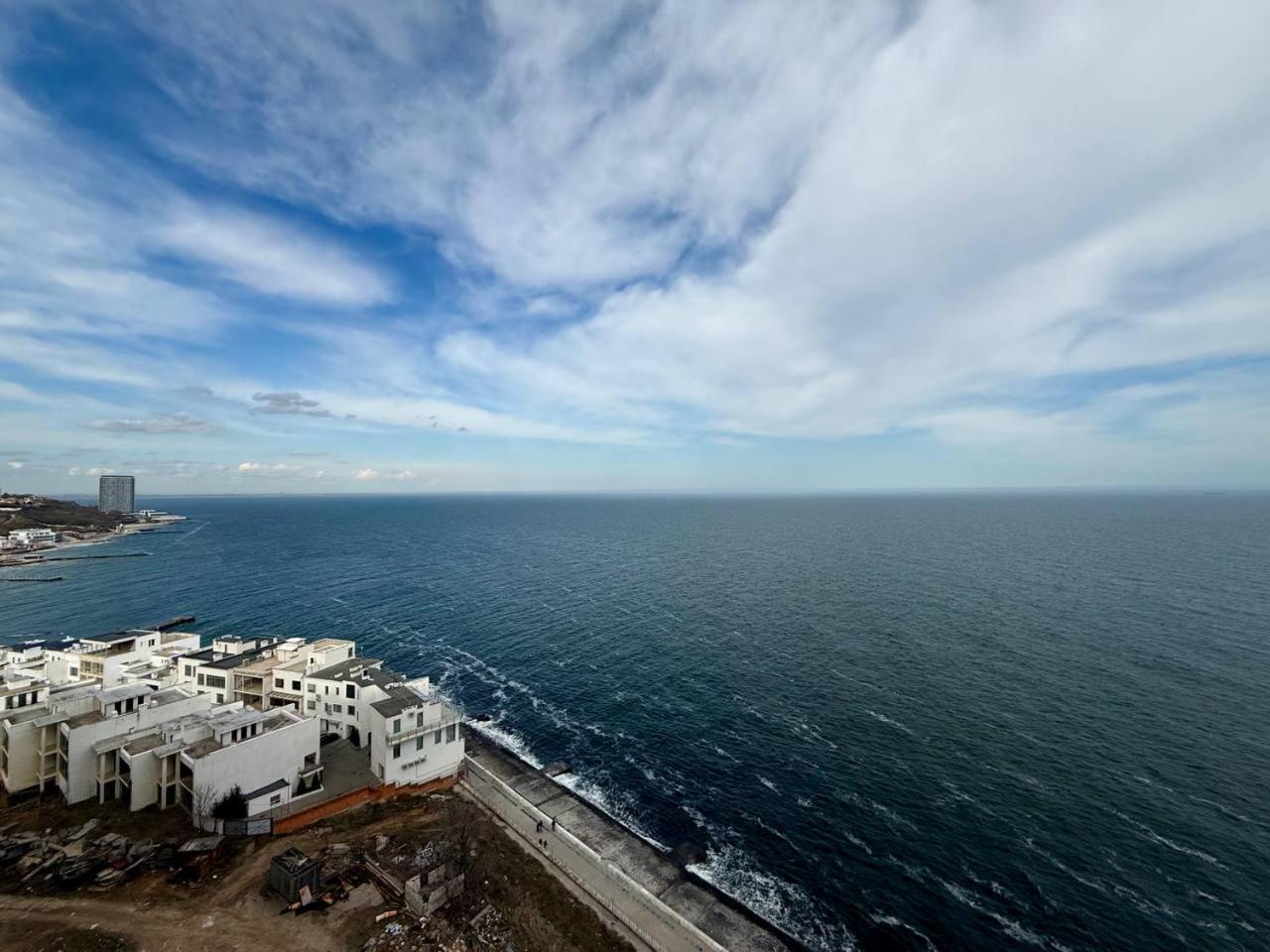 אודסה Sea Symphony Luxury Apartments מראה חיצוני תמונה