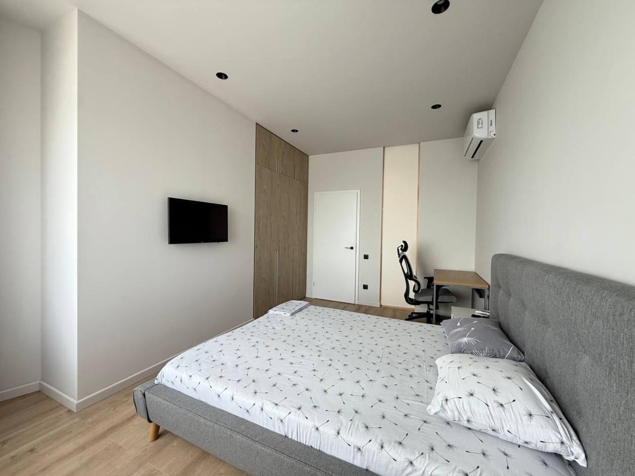 אודסה Sea Symphony Luxury Apartments מראה חיצוני תמונה
